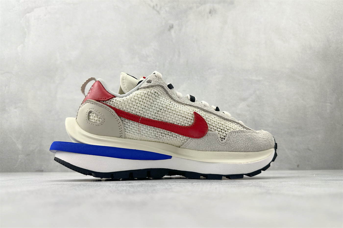 CV1363-100    high-end:80$   