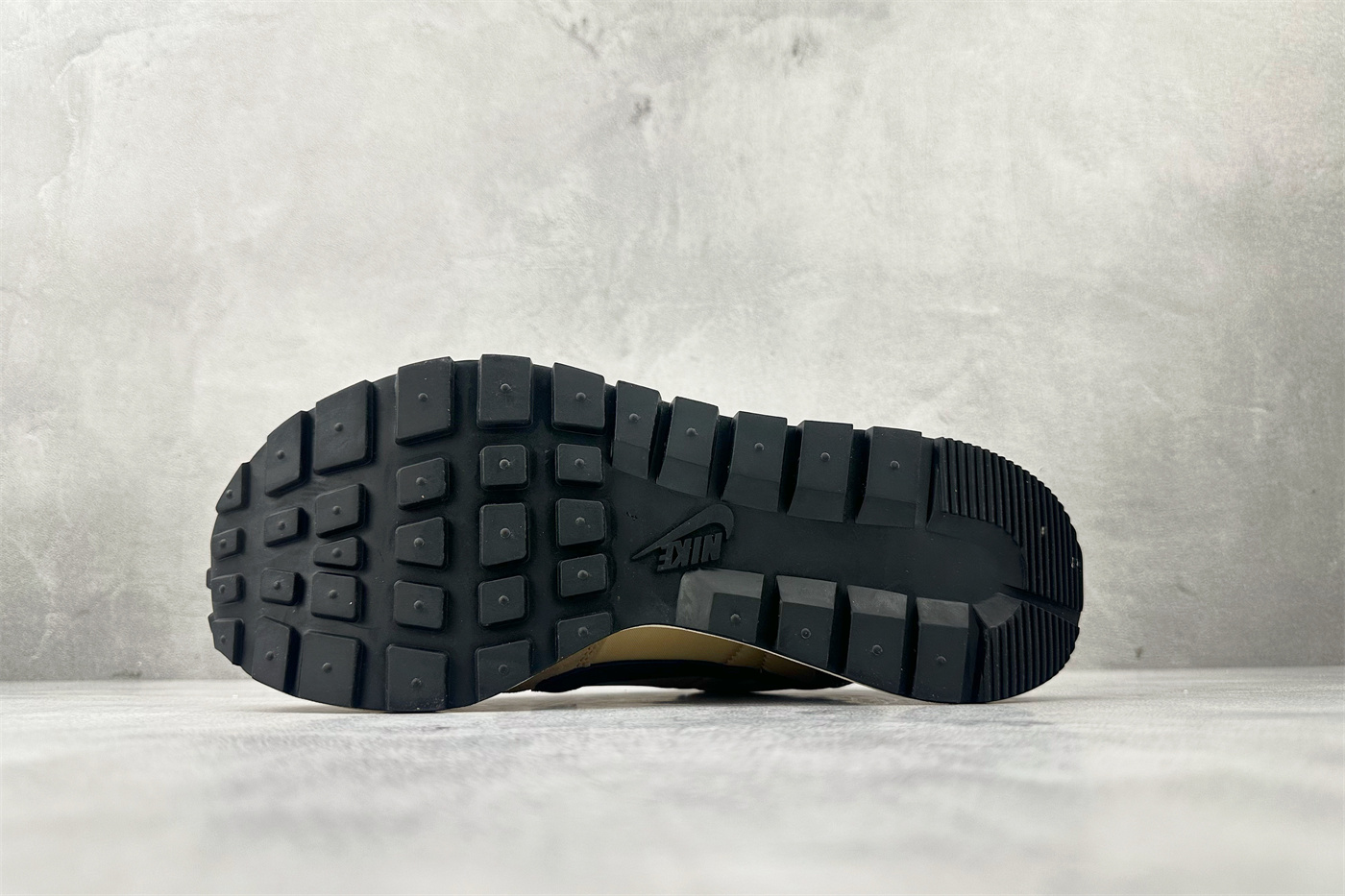 DD1875-200    high-end:80$   