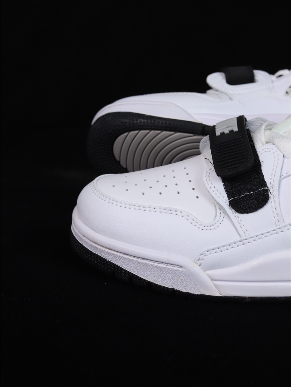 CD7069-110    high-end:80$   