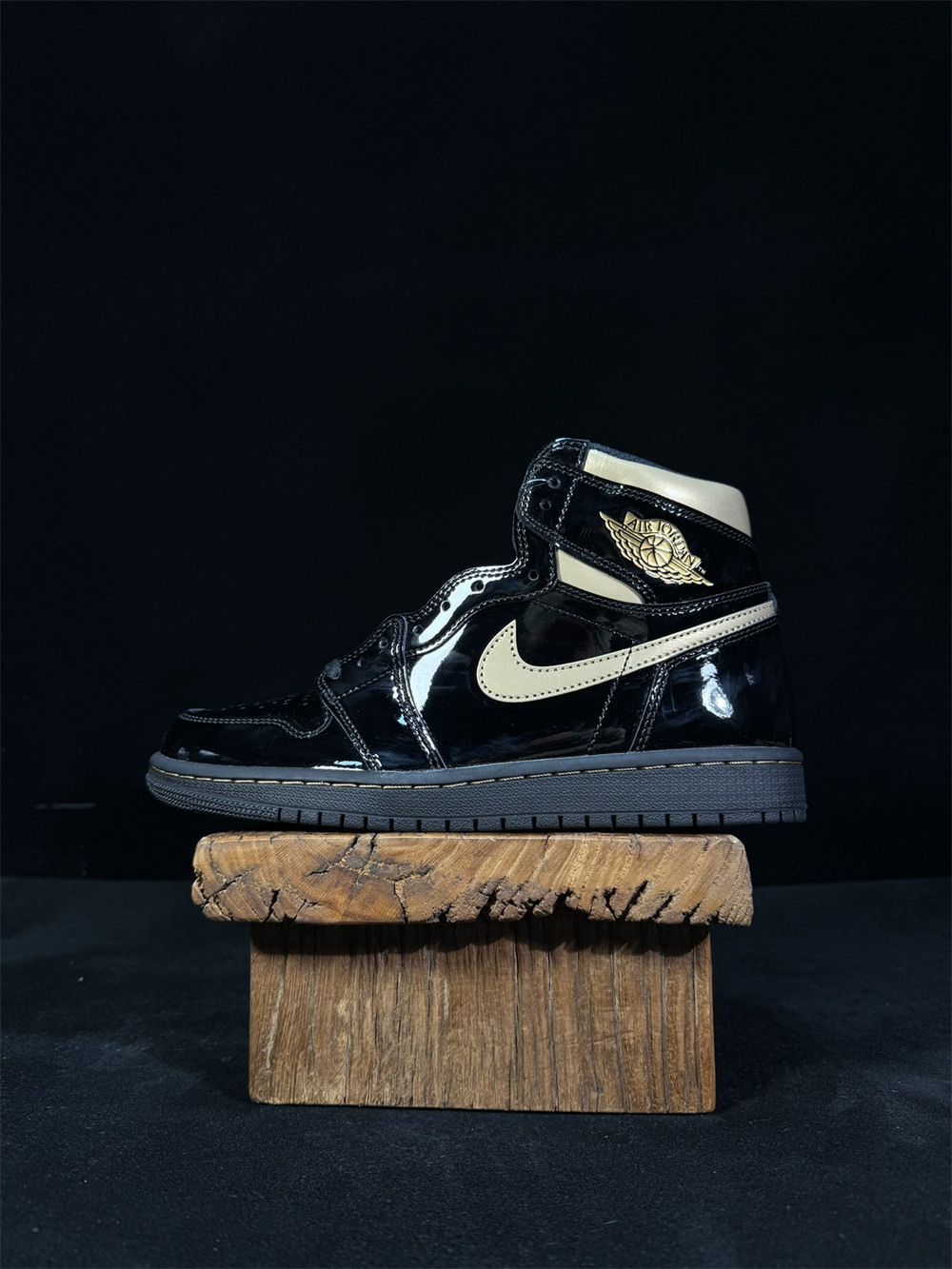 555088-032    high-end:100$   