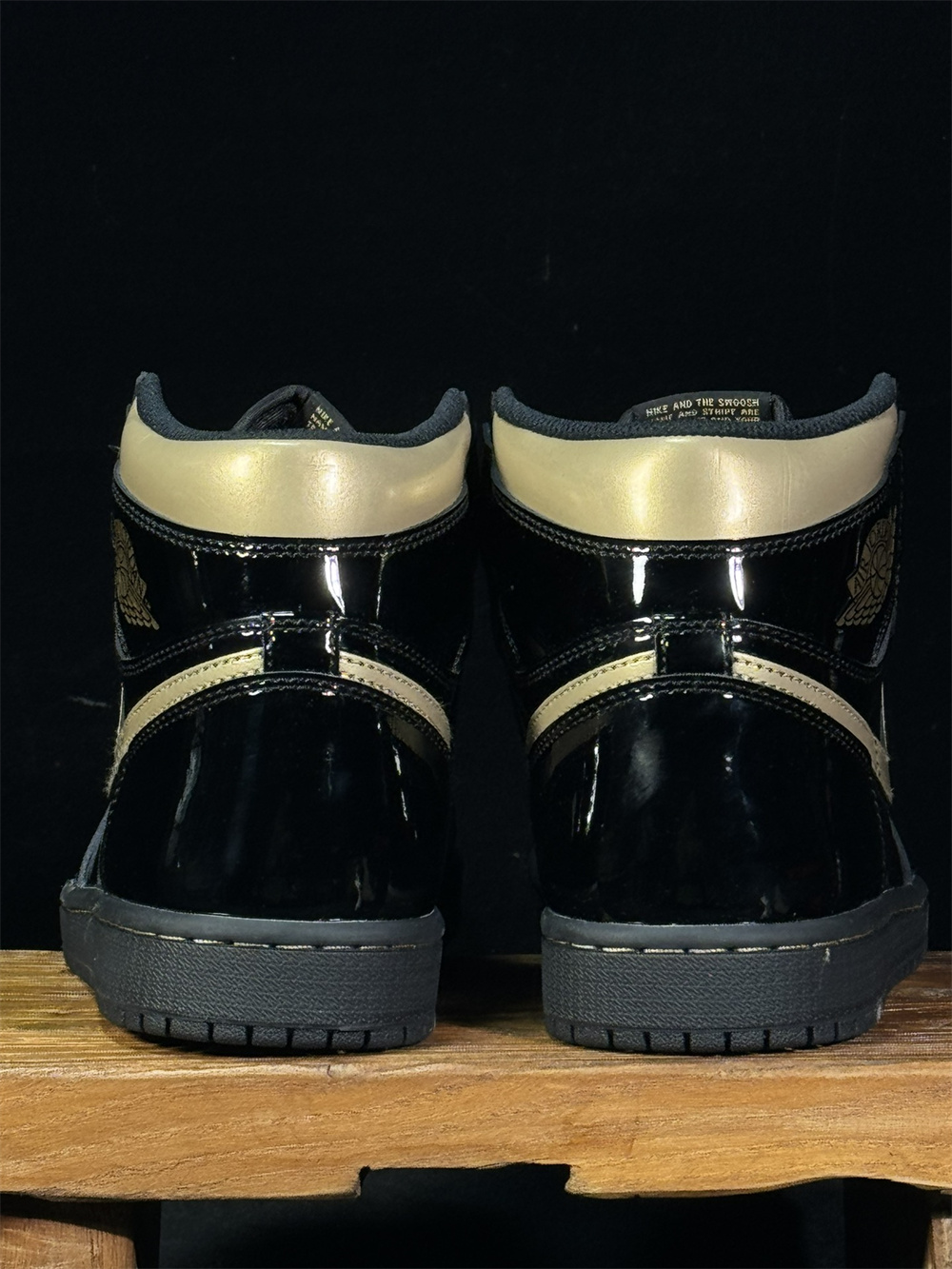 555088-032    high-end:100$   
