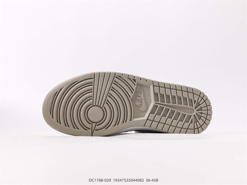 DC1788-029    high-end:100$   