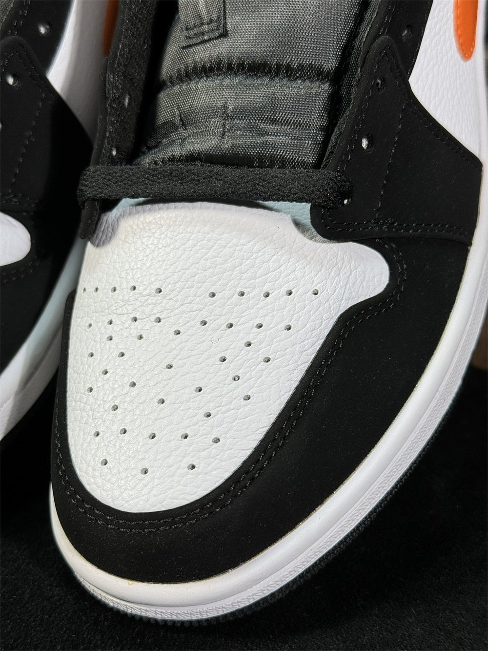 554724-058 high-end:80$ 554724-058 high-end:80$