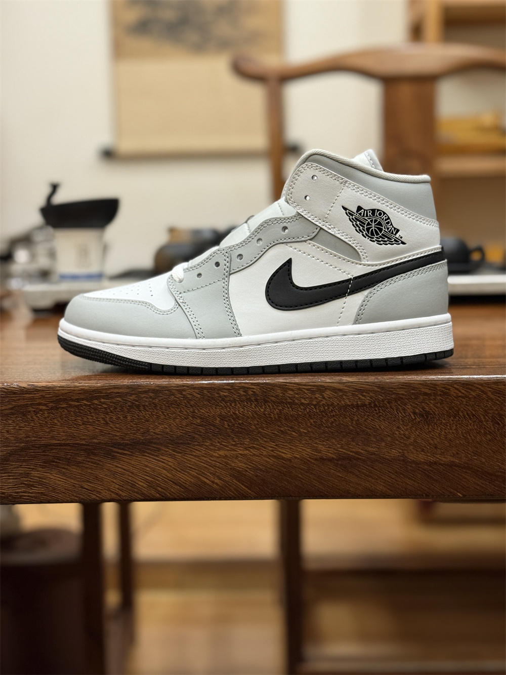 BQ6472-015    high-end:80$   