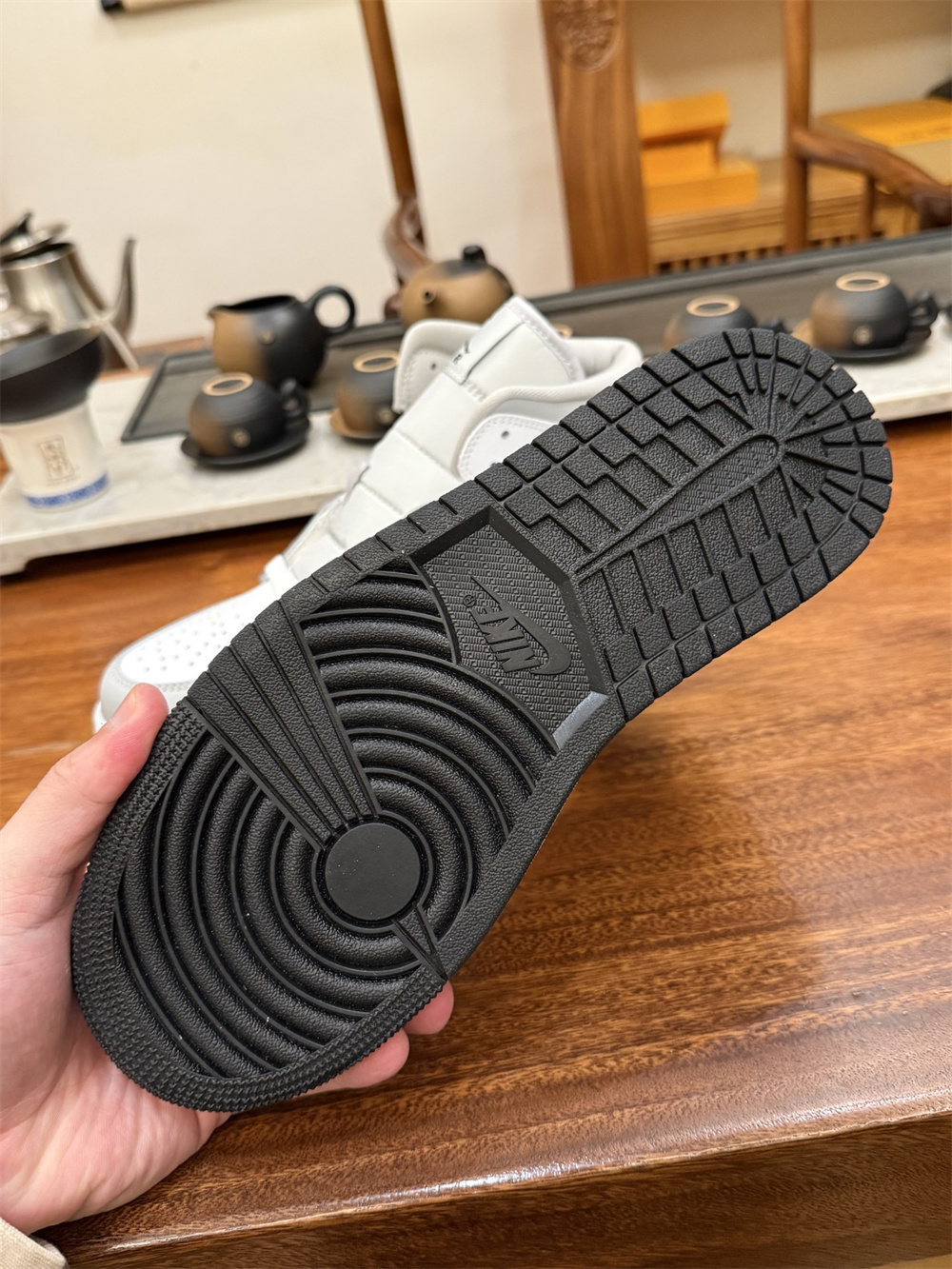 BQ6472-015    high-end:80$   