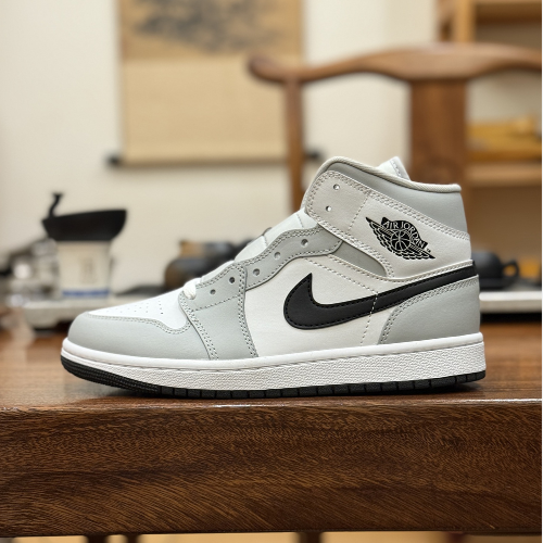 BQ6472-015    high-end:80$   